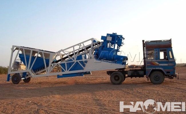 محطة خلط الخرسانة المتنقلة على شكل مقطورة